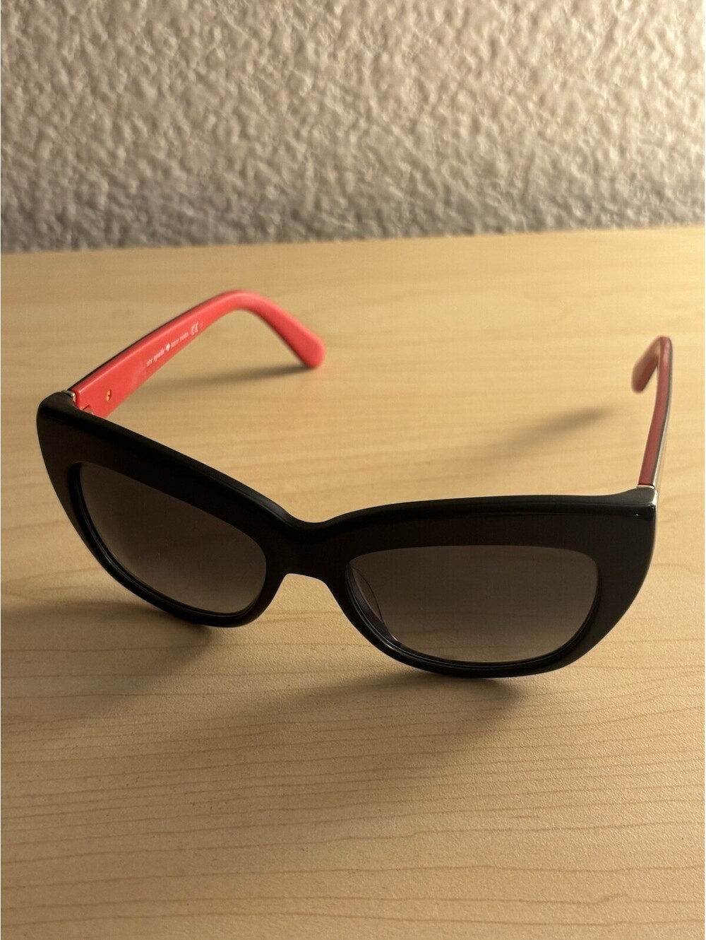 Kate spade crimson sunglasses